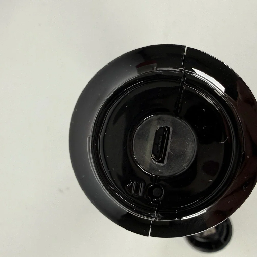 Rabbit Automatic Electric Corkscrew Black Rechargeable Wine Opener W6315N